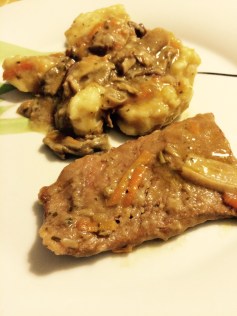 Junetina, Teletina, šnicle u umaku od vrganja, vrganji, umak od vrganja