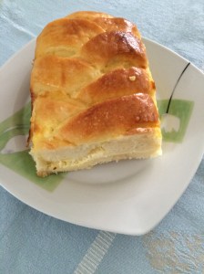 pletenica sa sirom, dizano tijesto