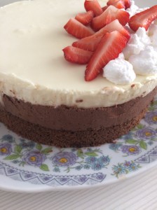 mousse torta, mousse torta od bijele čokolade, mousse torta od tamne čokolade