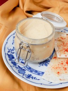 Humus,Namaz od slanutka